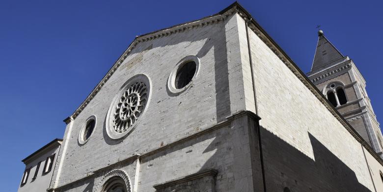  Cathedral of St. Benedict, Gualdo Tadino 