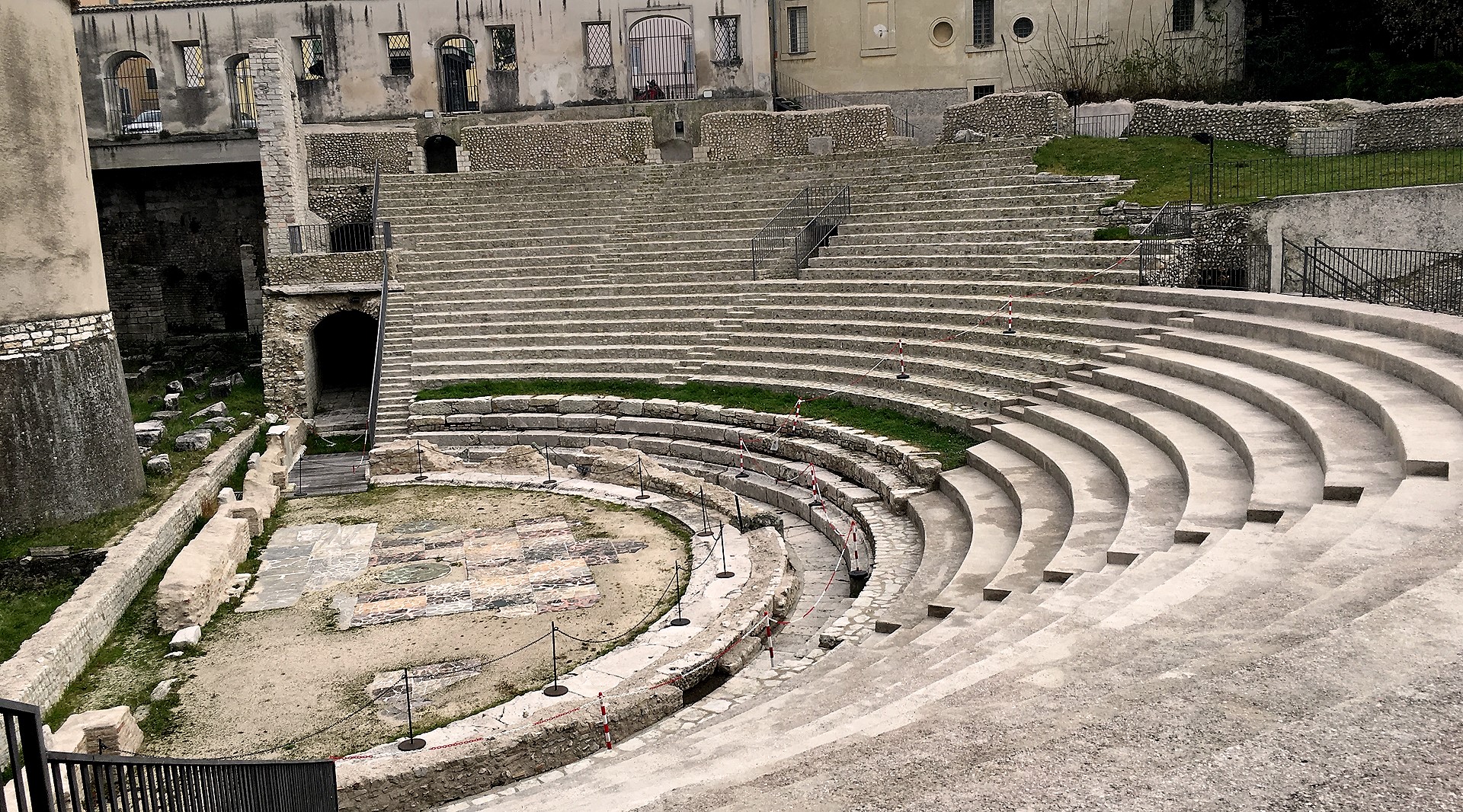 Titolo: The Roman Theatre in Spoleto