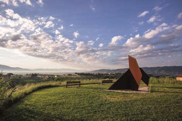 Titolo: Park of sculptures in Brufa 