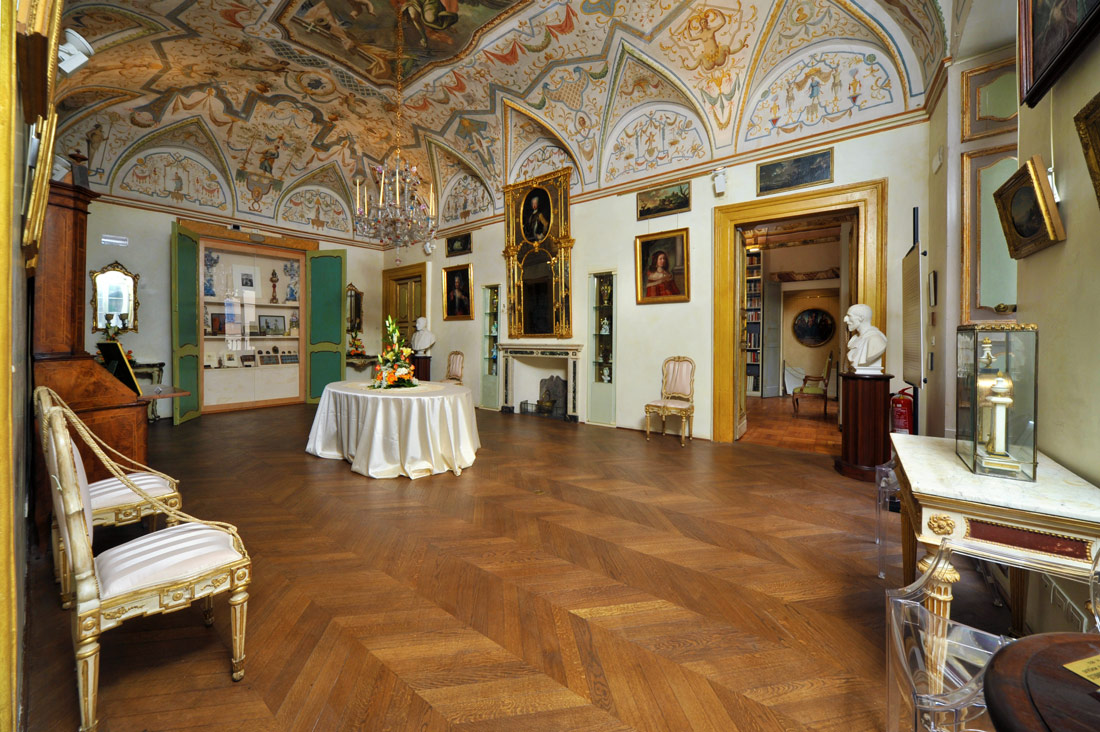 PalazzoSorbello%281%29.jpg