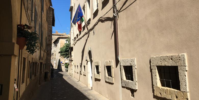 Titolo: Palazzo Pennone - Lugnano in Teverina 