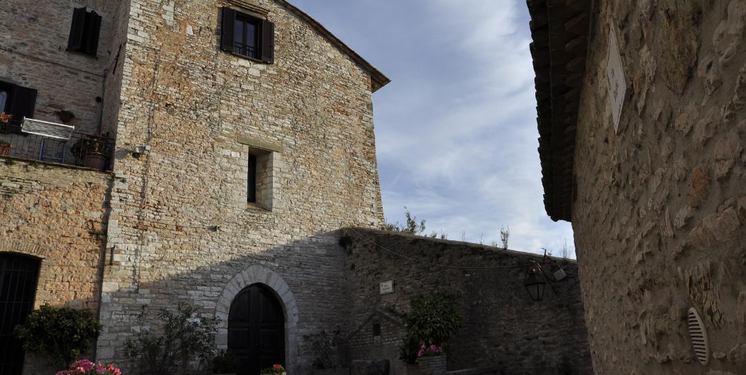 Church of San Pietro, Fossato di Vico