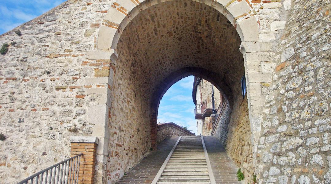 Porta Amerina - Montecastrilli