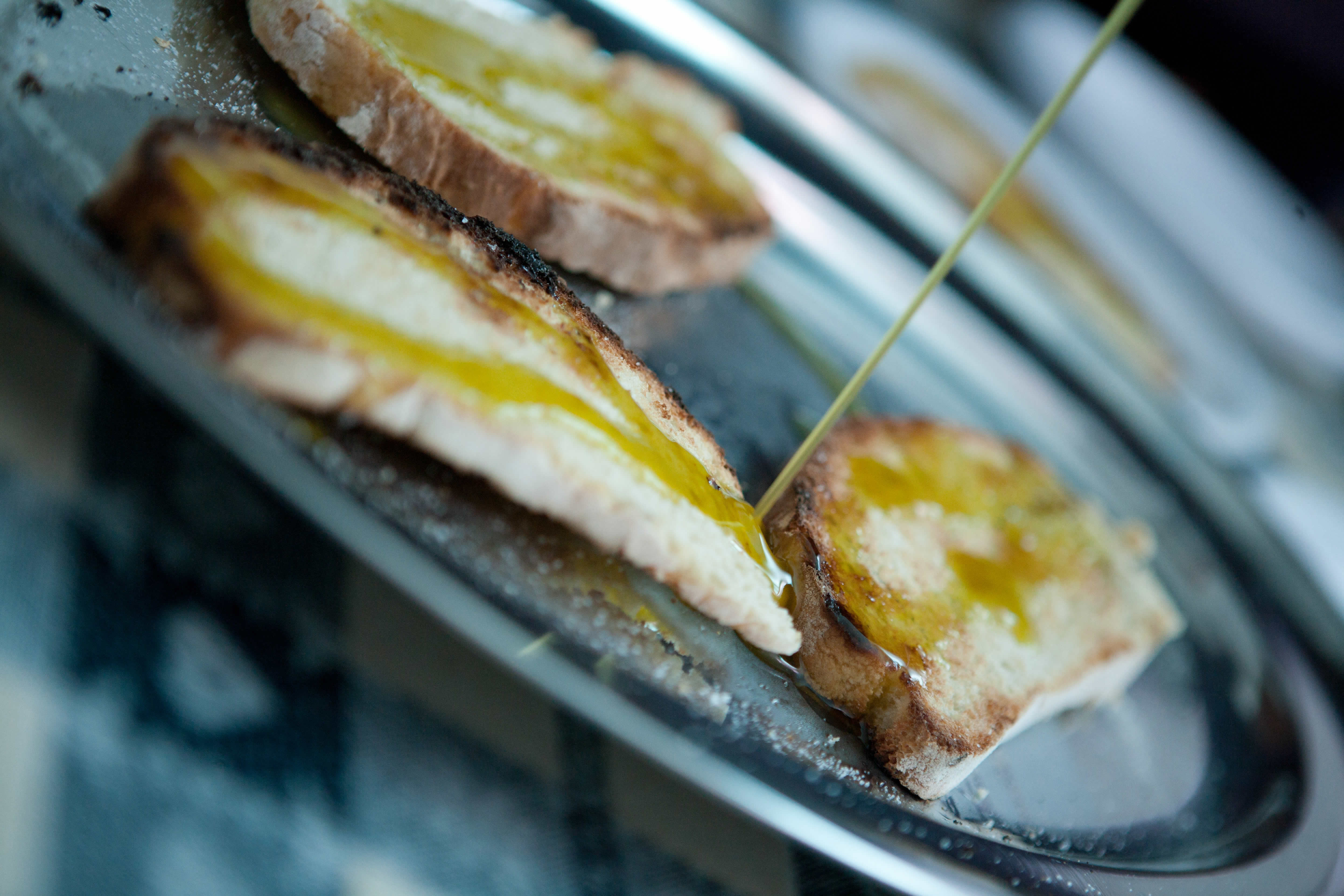 Olio_extravergine_d_oliva_dop