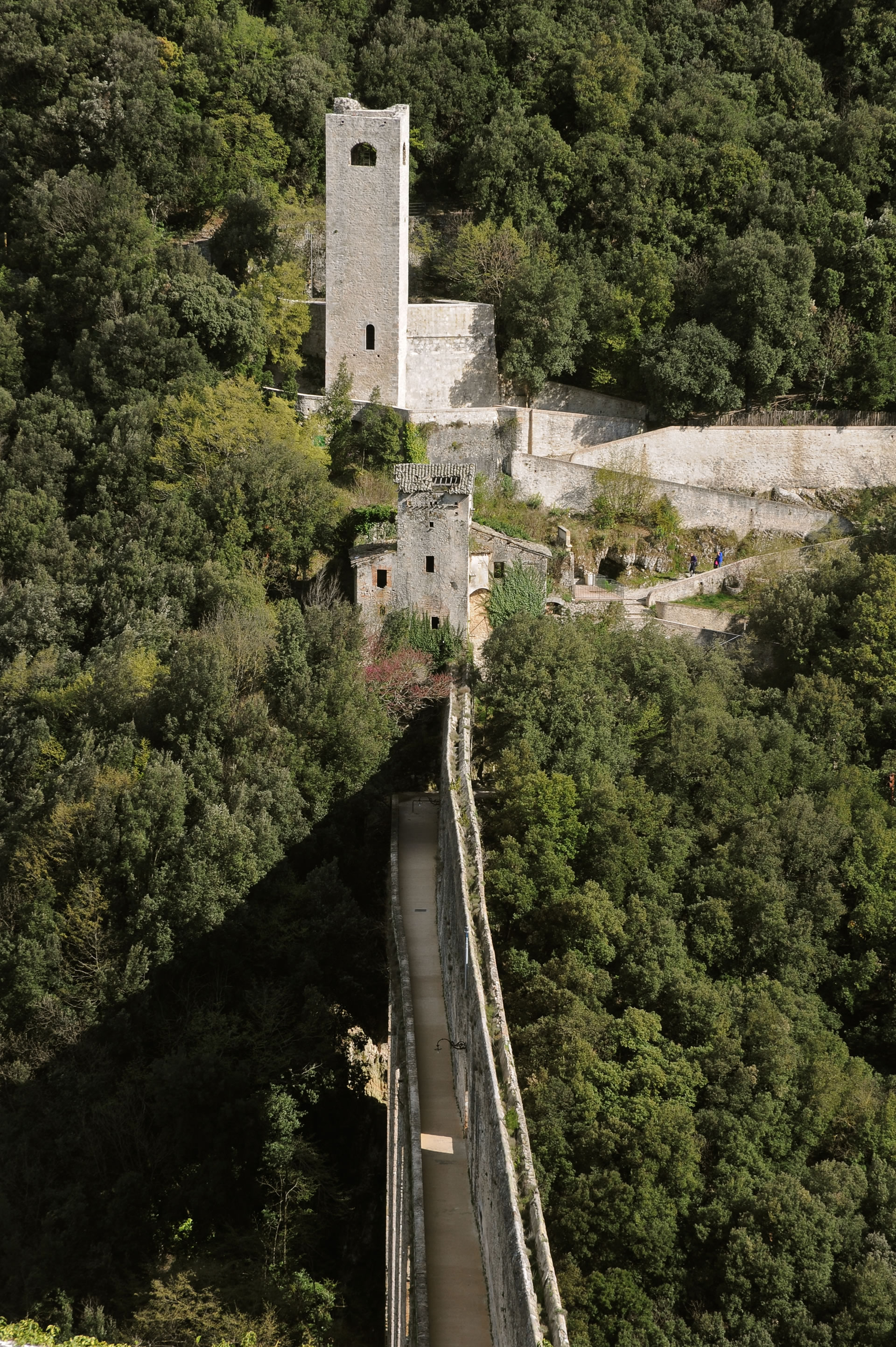 Ponte delle Torri bridge, Spoleto