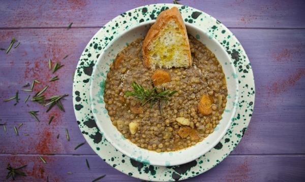  Zuppa di lenticchie IGP di Castelluccio di Norcia - Castelluccio lentil soup 