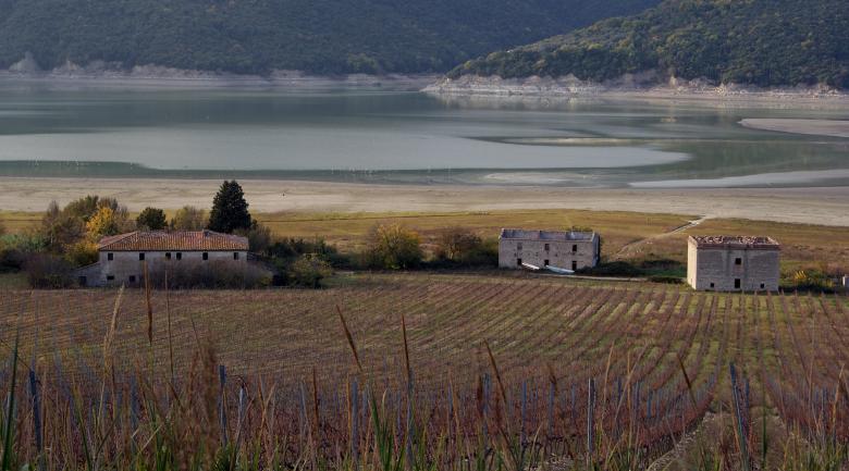  The Tiber River Park 