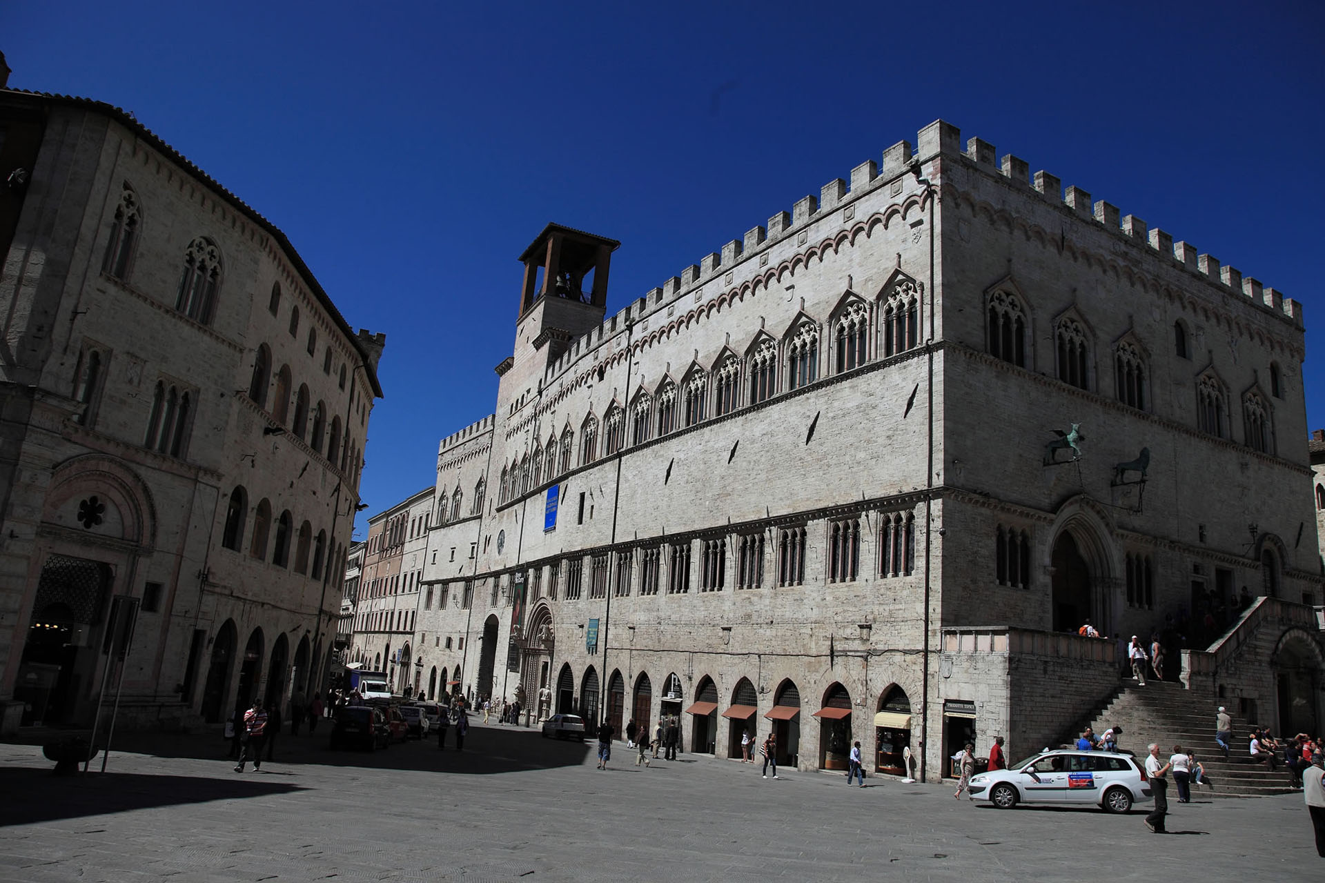 Perugia, Trekking urbano, Medioevo Umbria,