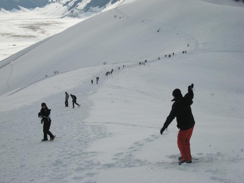 Titolo: Snowshoe hiking in the Monti Sibillini