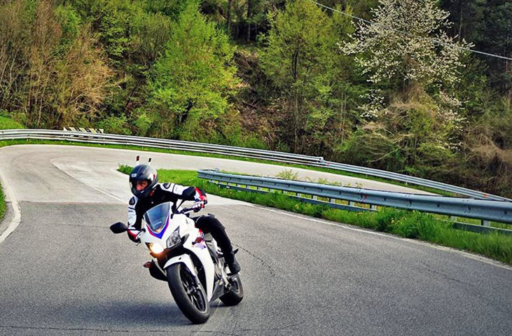 Titolo: Exploring Monte Subasio by motorbike 