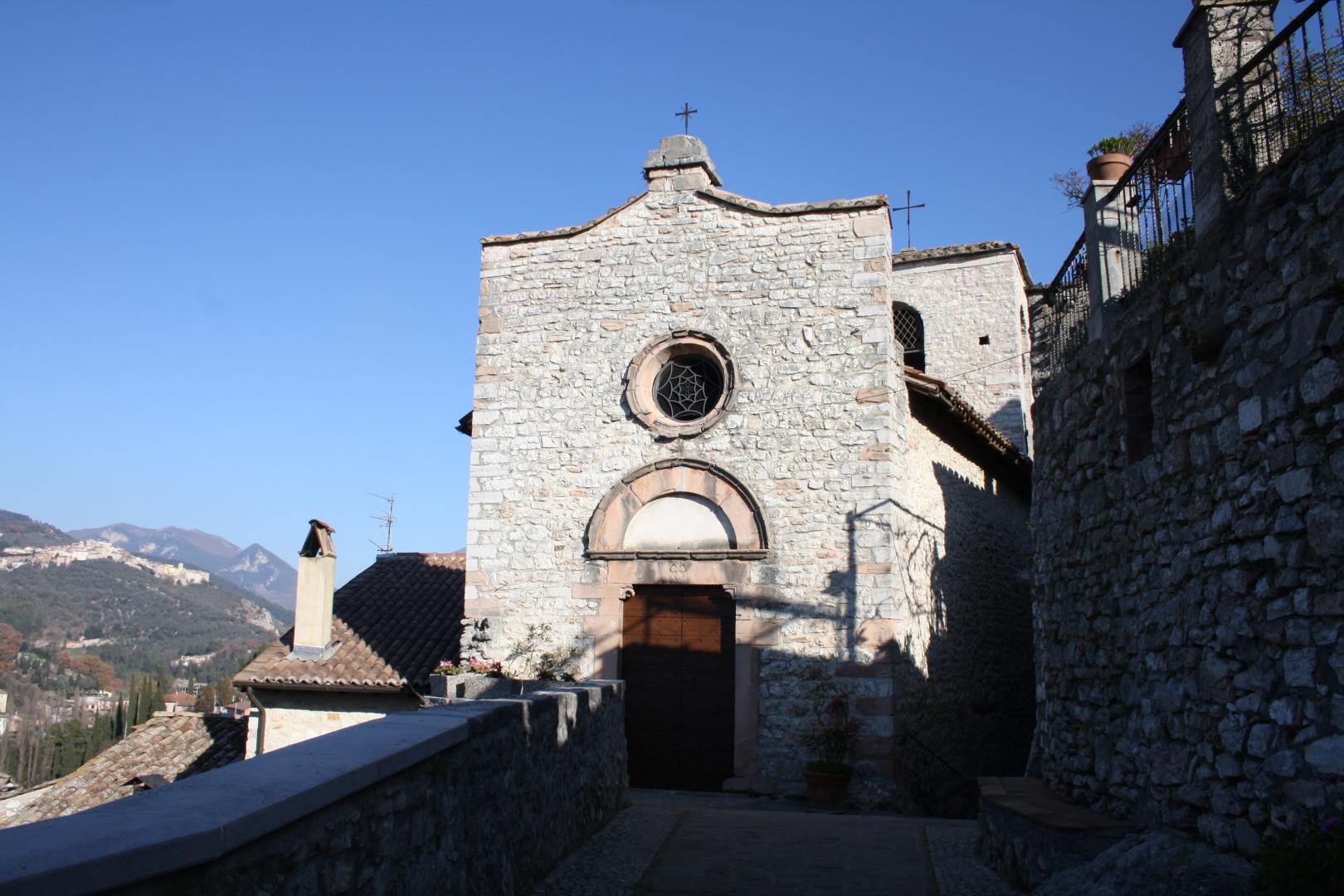 Arrone: a mix of art, culture and adventure sports