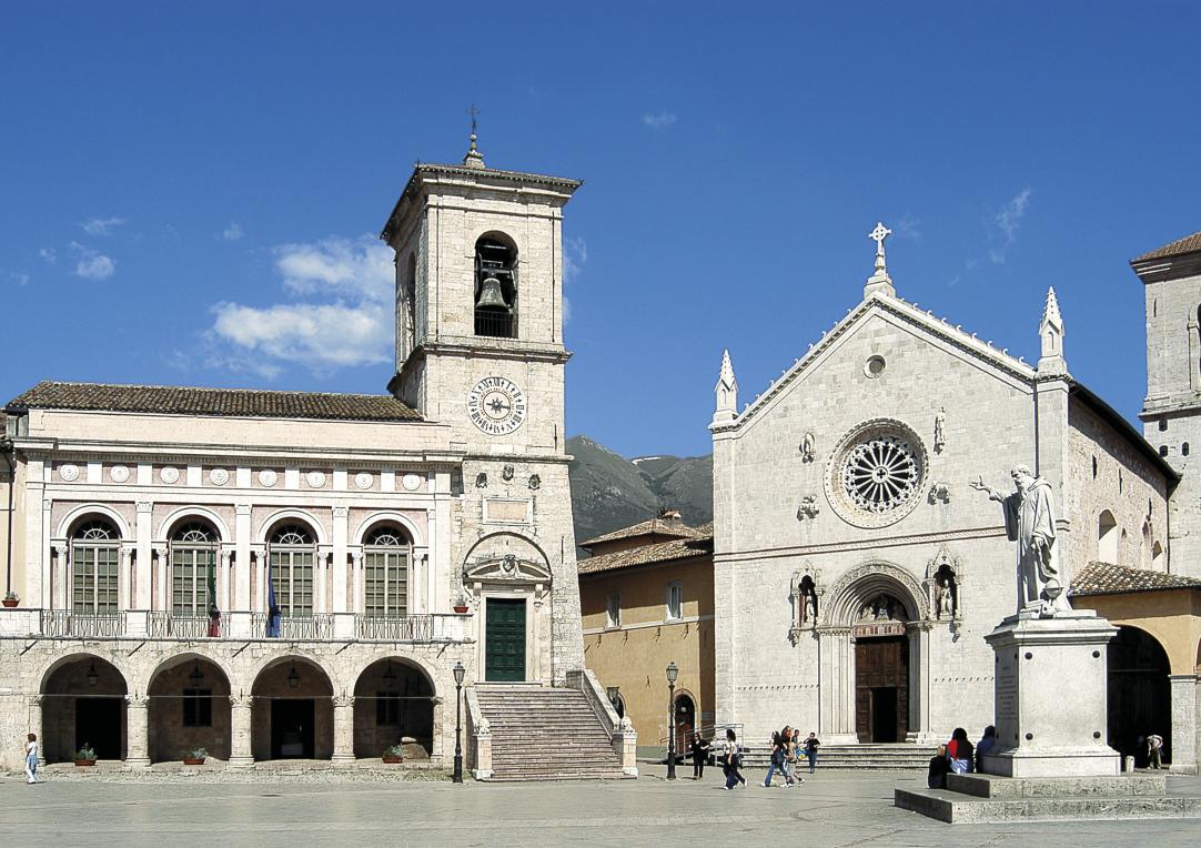 Canyoning in the Forra della Villa gorge in the Valnerina