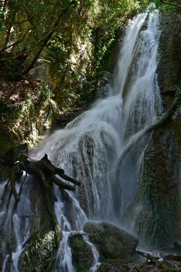 Menotre Waterfalls