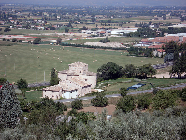 Assisi, Spello und die harten Aufstiege zum Monte Subasio