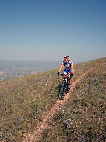 Assisi, Spello und die harten Aufstiege zum Monte Subasio