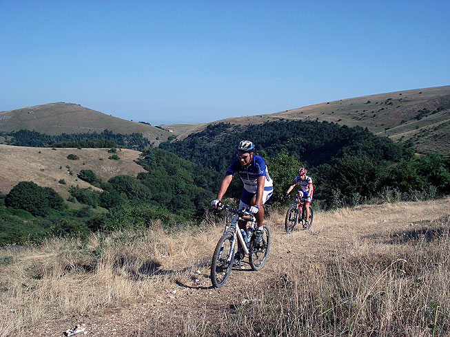 Assisi, Spello und die harten Aufstiege zum Monte Subasio