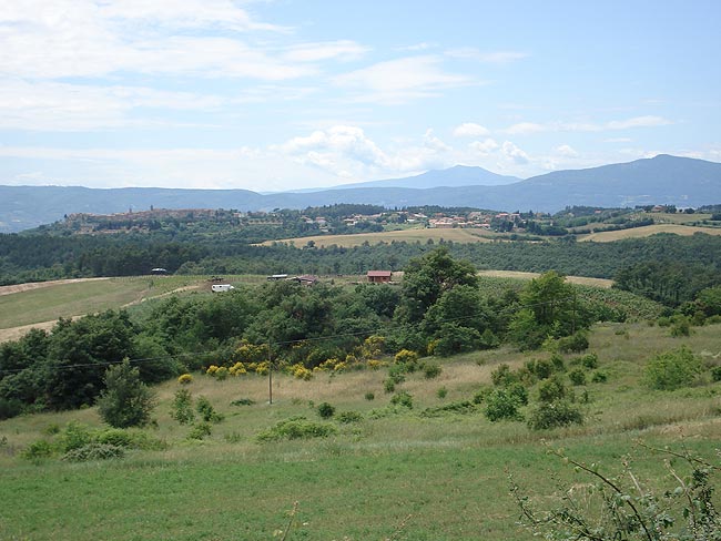 Tra la Valle del Nestore e il Monte Peglia