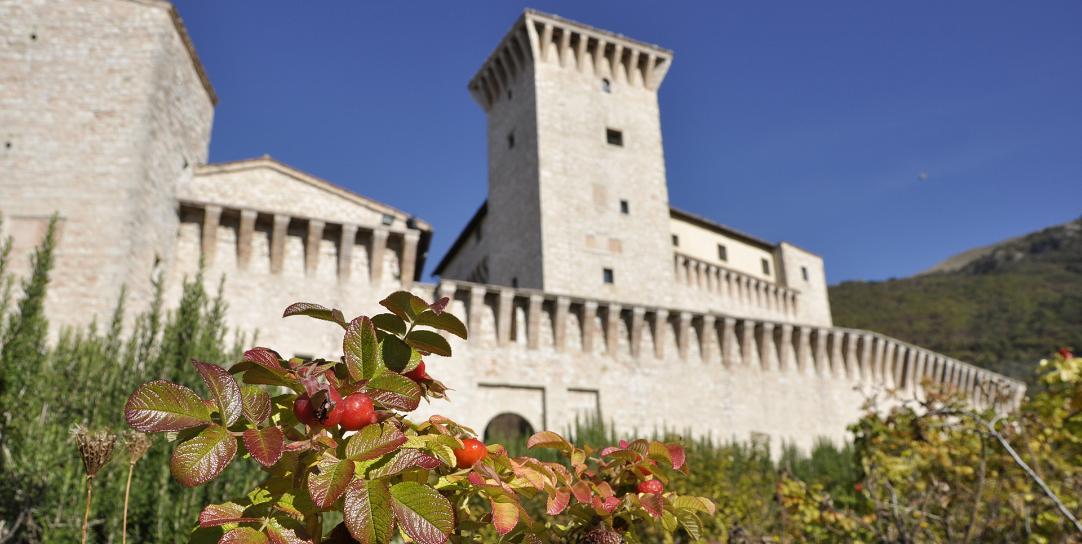 L’Appennino e le verdi colline di Gualdo Tadino