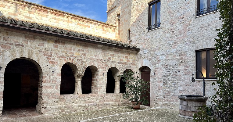 L'ÉGLISE DE SAN GIACOMO DE MURO RUPTO