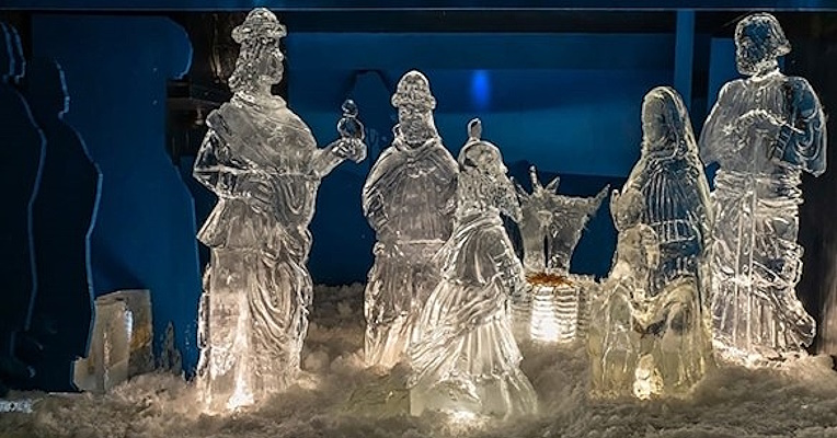 Immagine: La crèche de glace à Massa Martana