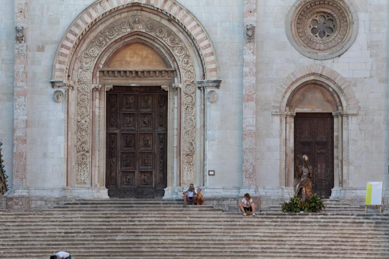 Le Cattedrali e  le chiese romaniche