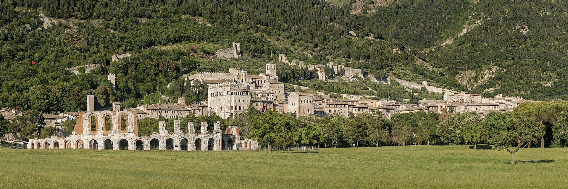  View of Gubbio 