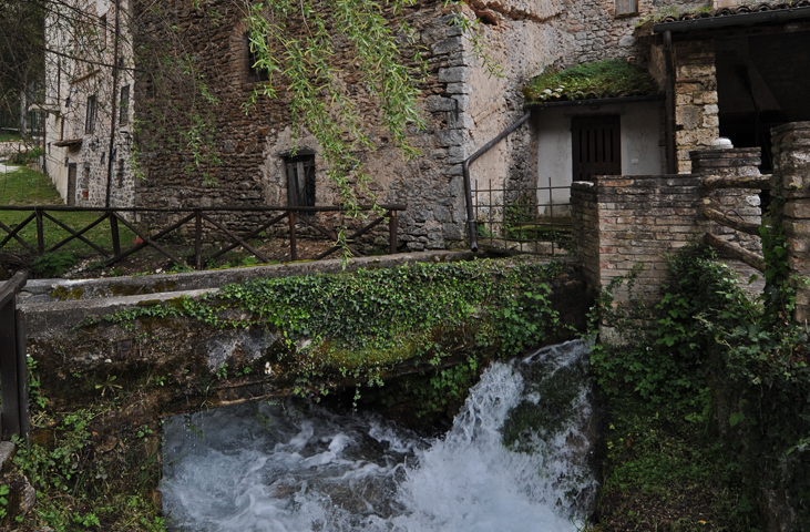 Rasiglia and its sources