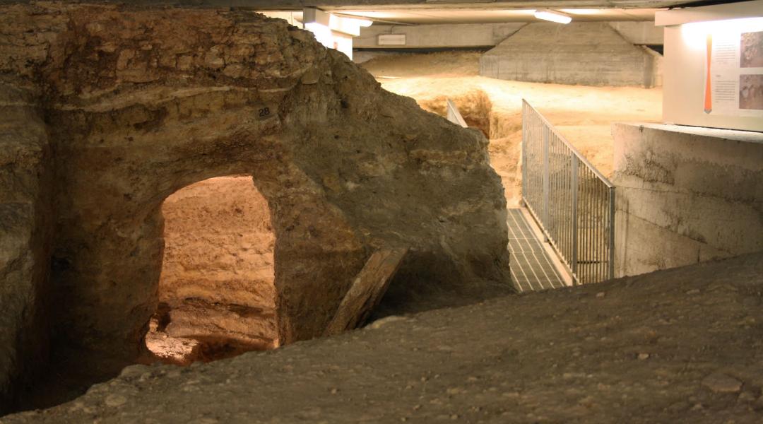 Strozzacapponi Necropolis